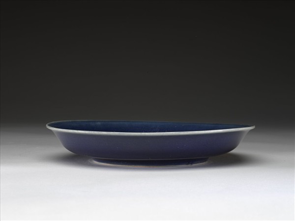 霽青釉盤