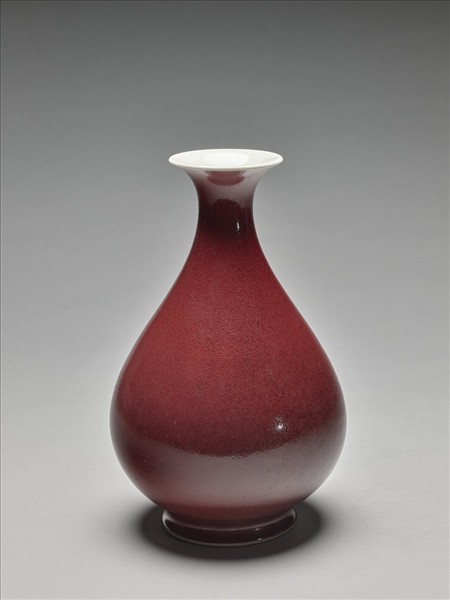 霽紅釉玉壺春瓶