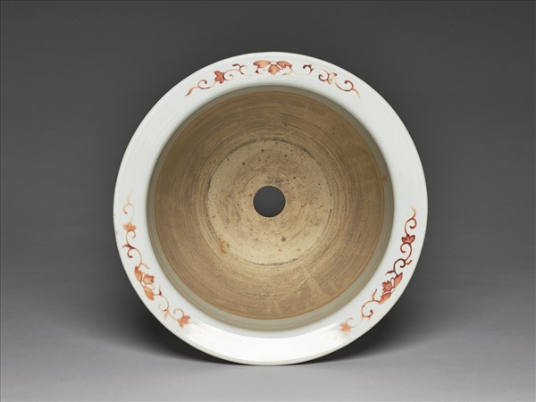 粉彩粉紅地開光山水花盆