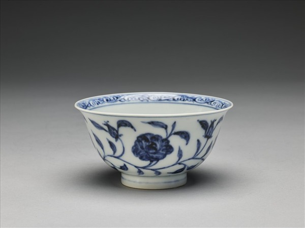 青花花卉紋碗