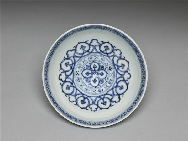 青花幾何花卉紋蓮子碗