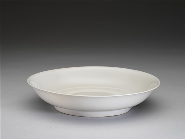 白瓷盤