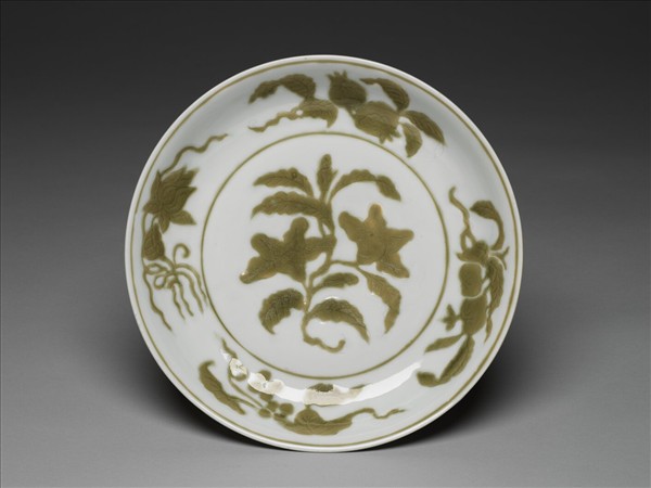 白地褐釉花果紋盤