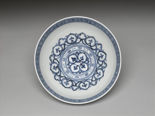 青花幾何花卉紋蓮子碗