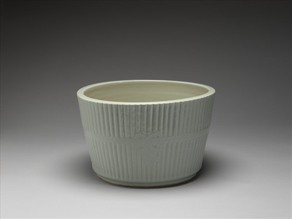 青瓷竹節紋花盆