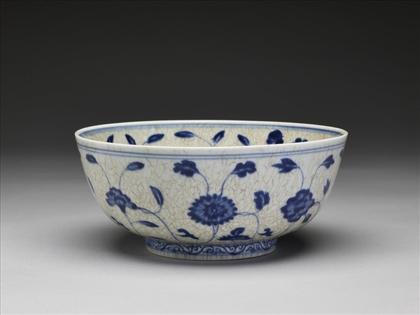 青花花果紋碗