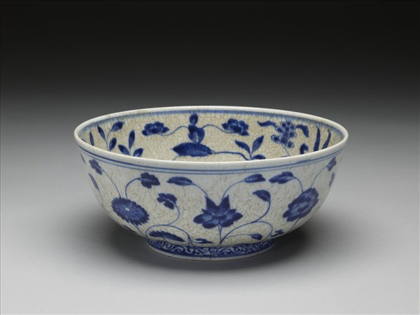 青花花果紋碗