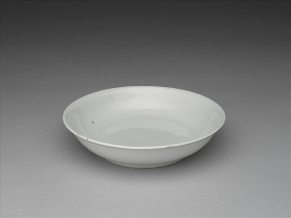 白釉碟