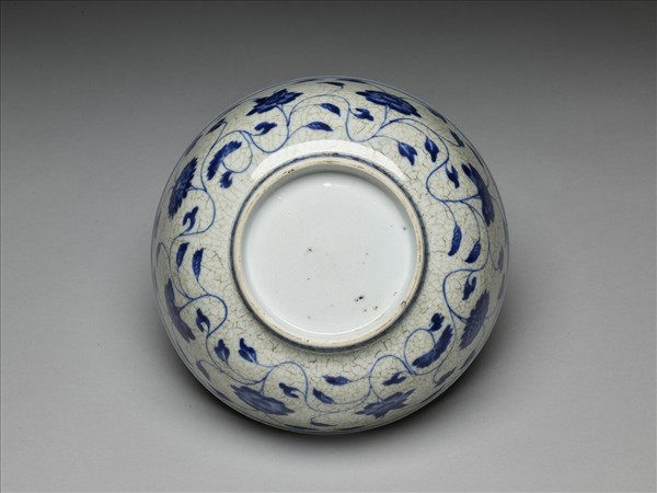 青花花果紋碗