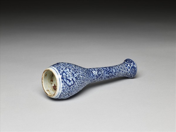 青花四季花卉斗筆管