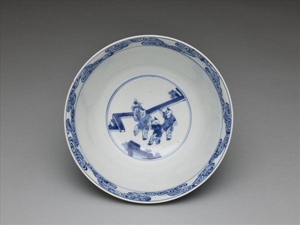青花嬰戲圖碗