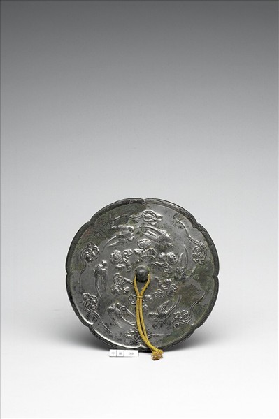 舞燕花枝紋葵花鏡