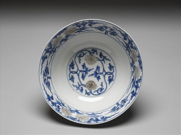 青花釉裡紅菊花碗