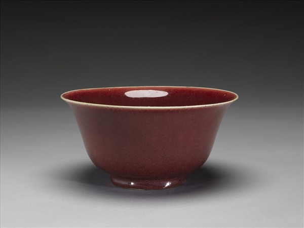 霽紅釉碗