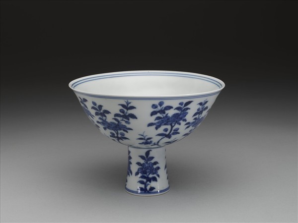 青花花鳥紋高足碗