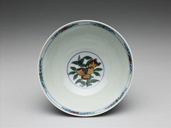 鬥彩花果紋碗
