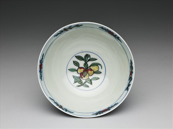 鬥彩花果紋碗