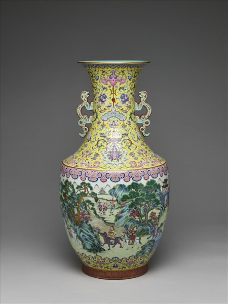 粉彩職貢圖龍耳瓶