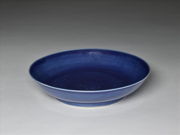霽青釉盤