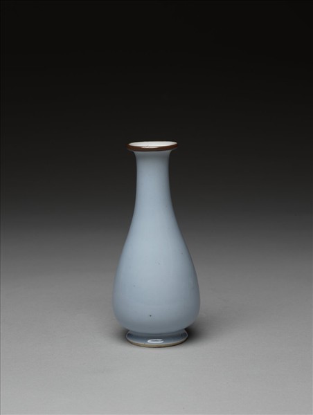 天藍釉瓶