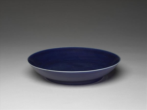 霽青釉盤