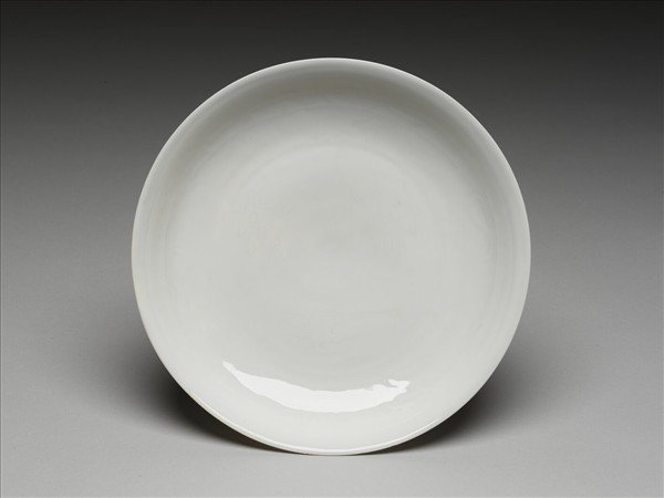 甜白釉鳳紋盤