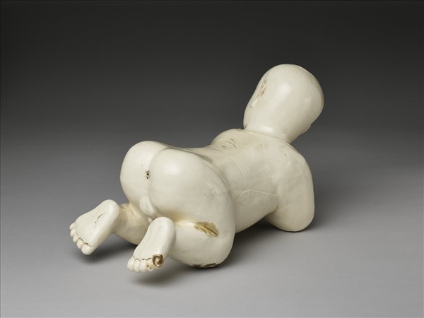 磁州窯 牙白嬰兒枕