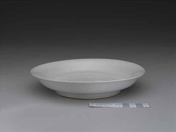 白瓷盤