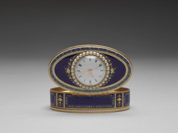 銅胎琺瑯嵌珠鑲錶鼻煙盒