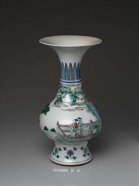 鬥彩仕女鳳凰紋瓶