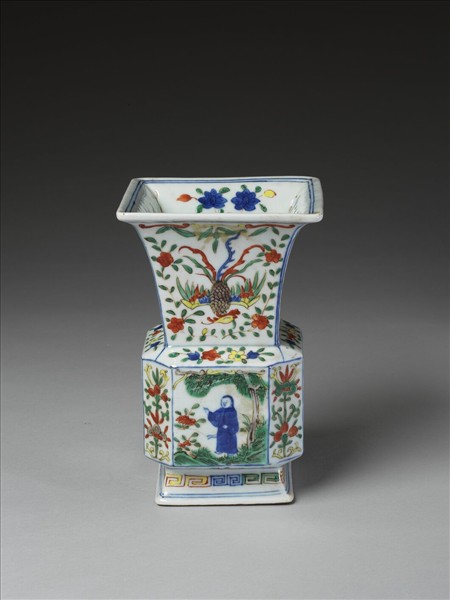 五彩龍鳳人物紋尊