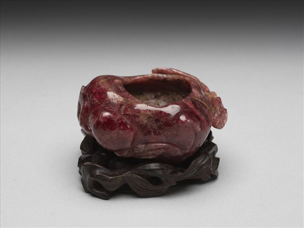 紫碧璽桃式水盛