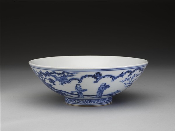 青花庭園仕女圖碗