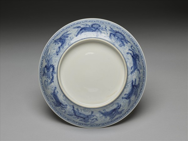 青花波濤海獸紋盤