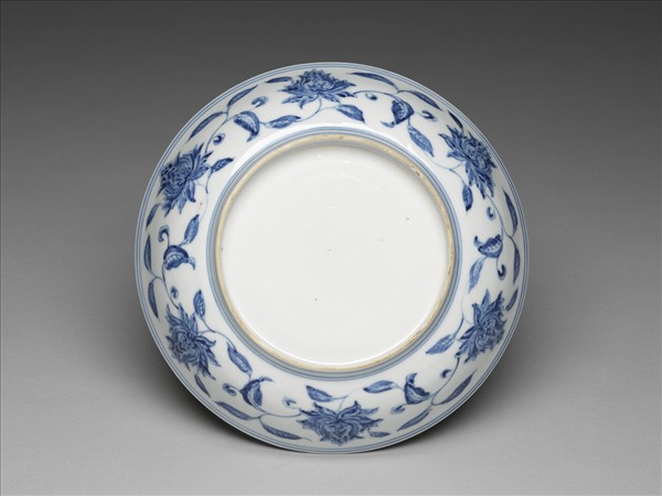 青花花卉紋盤