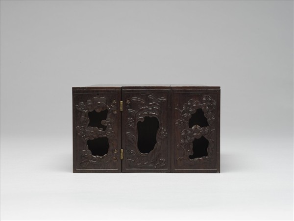 木雕描金鏤空雙層屜(下層)