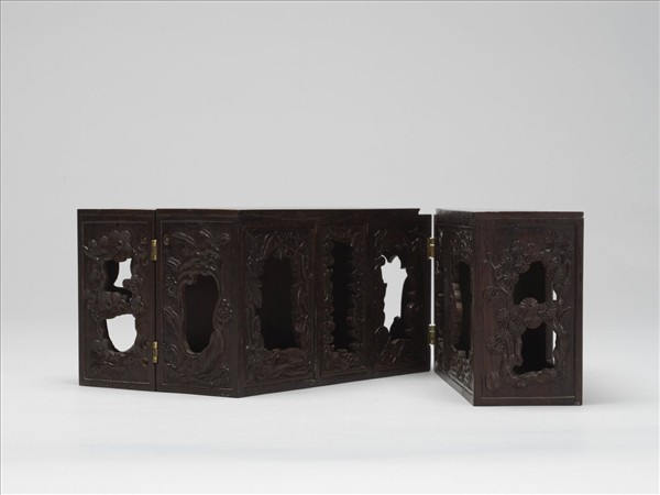 木雕描金鏤空雙層屜(下層)