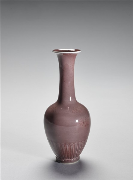 紅釉瓶