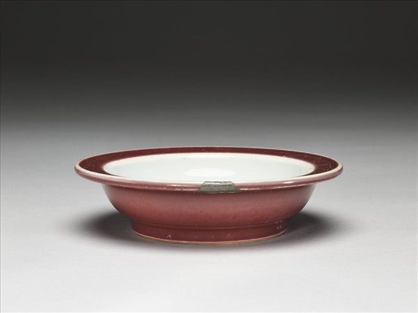 紅釉盆托