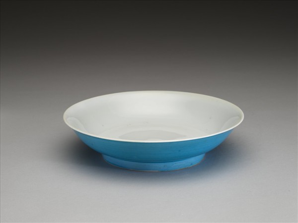 天藍釉白裡盤