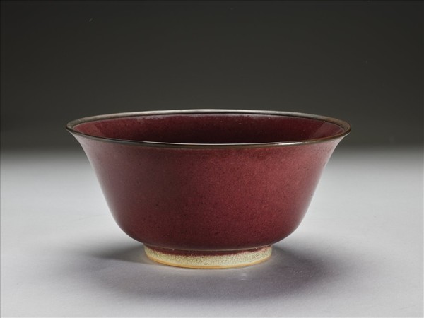 霽紅釉碗