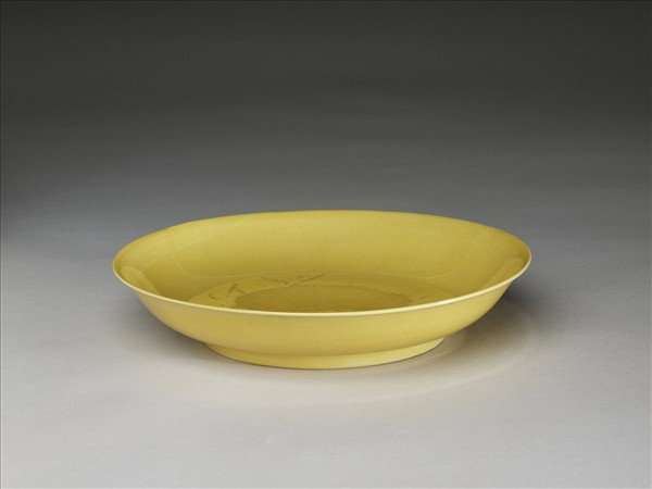 黃釉碟