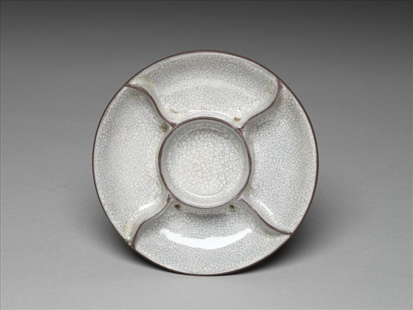 紫砂泥繪梅花紋攢盤