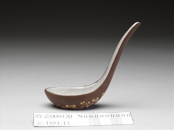 紫砂泥繪梅花紋匙