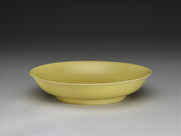 黃釉盤