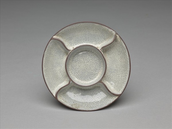 紫砂泥繪梅花紋攢盤