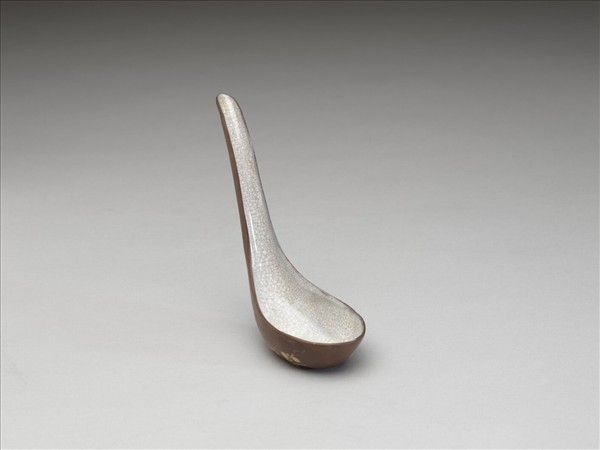 紫砂泥繪梅花紋匙