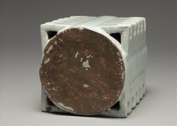 官窯 青瓷琮式瓶