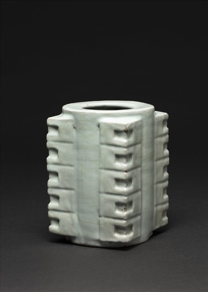 官窯 青瓷琮式瓶