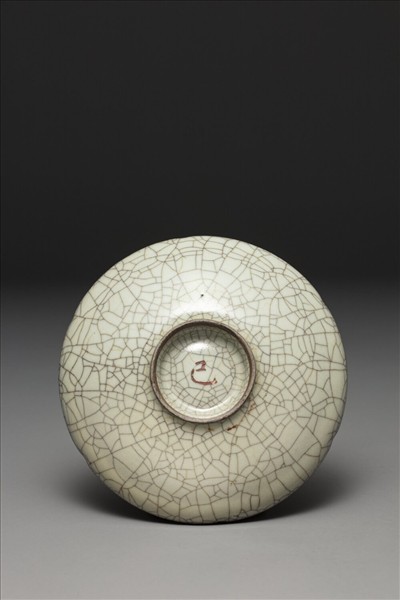 哥窯 青瓷葵口碟